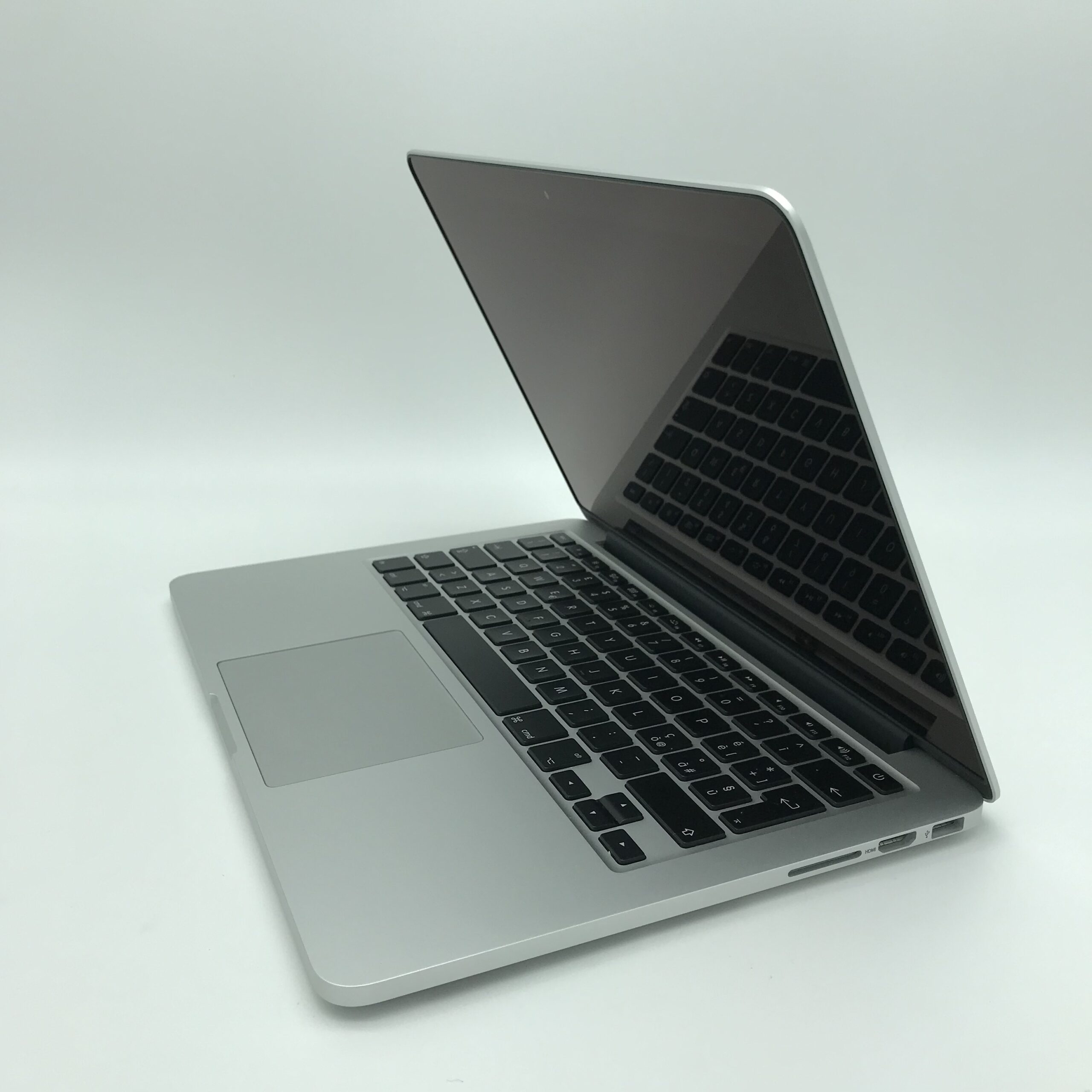 Apple MacBook Pro 13.3" Retina intel® Dual-Core i7 3.1GHz Early 2015 (Ricondizionato) - immagine 4