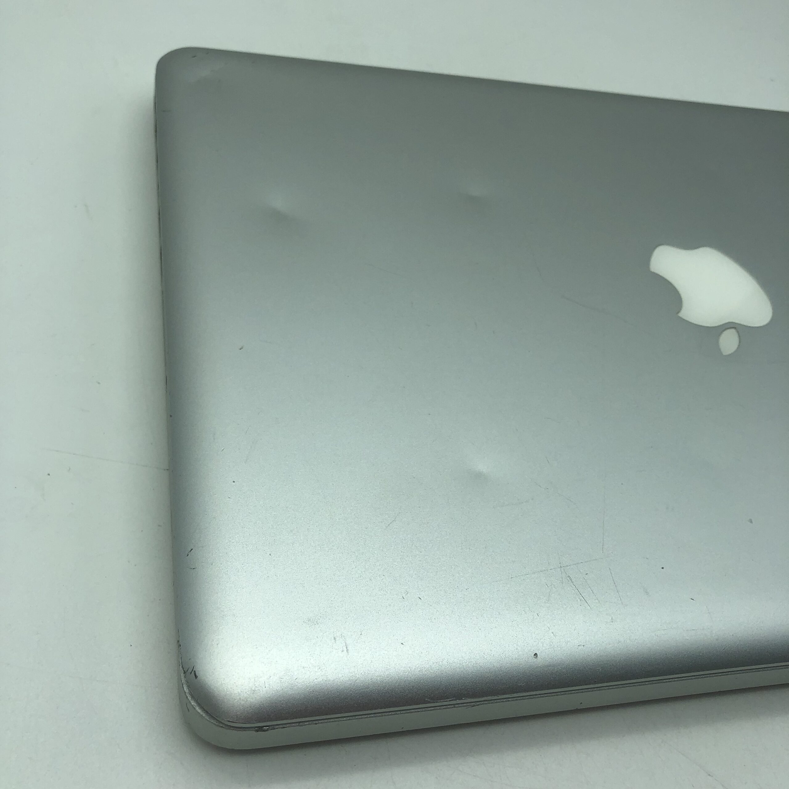 Apple MacBook Pro 13.3" intel® Dual-Core i7 2.7GHz Early 2011 (Ricondizionato) - immagine 3