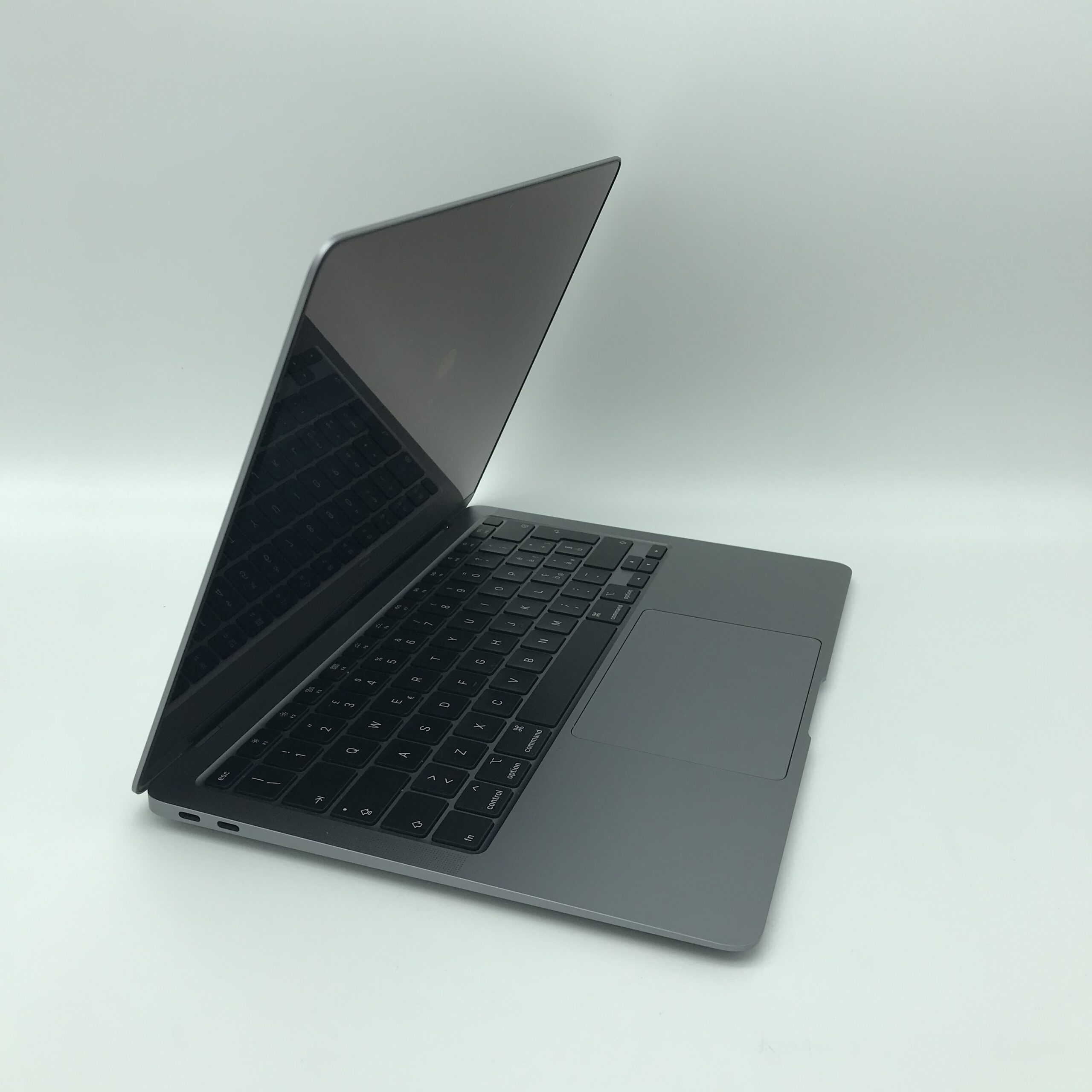 Apple MacBook Air 13.3" Retina Grey intel® Dual-Core i3 1.1GHz 2020 (Ricondizionato) - immagine 3