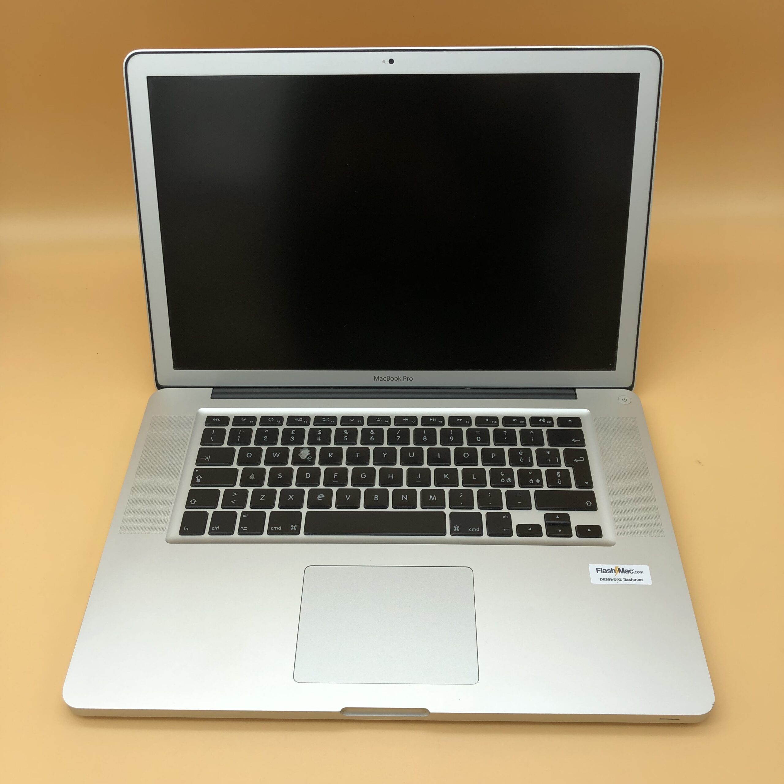 Apple MacBook Pro 15.4" intel® Quad-Core i7 2.2GHz Late 2011 (Ricondizionato) macOS Sierra - immagine 3