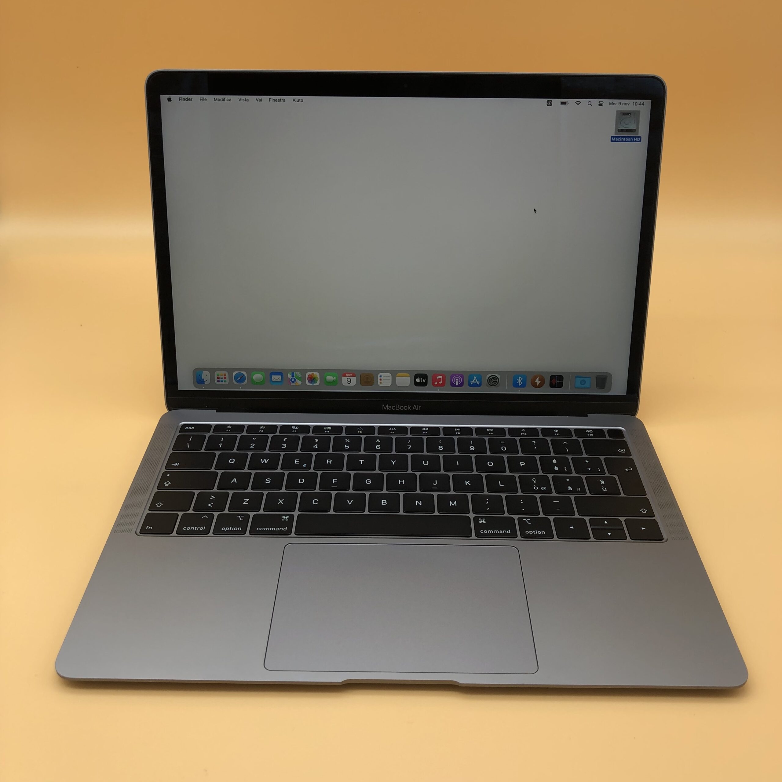 Apple MacBook Air 13.3" pollici Retina Ricondizionato (i5 dual core, 2019, Grigio siderale) - Ottimo - immagine 3