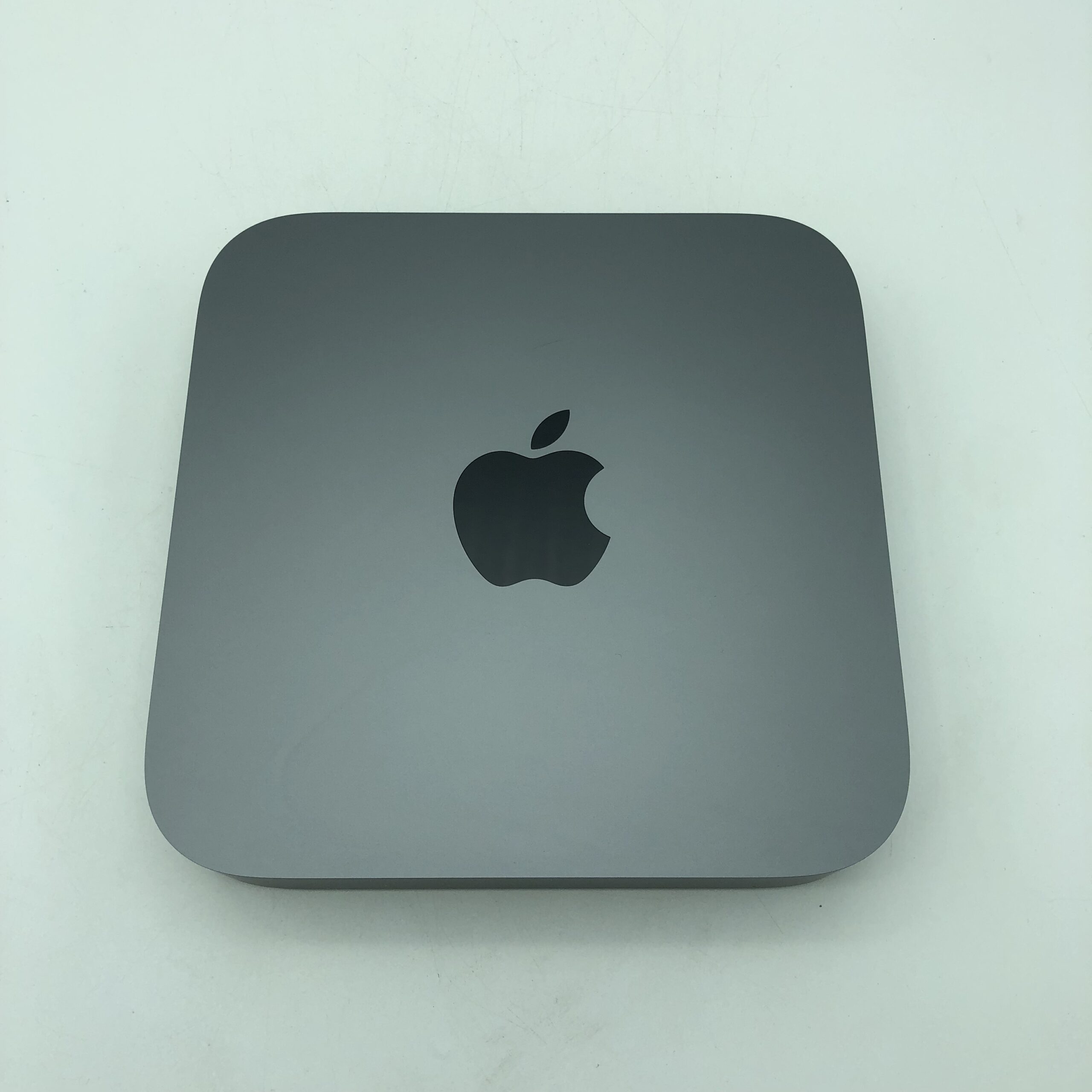 Apple Mac Mini desktop Grigio Siderale intel® Six-Core i5 3.0GHz Late 2018 (Ricondizionato) - immagine 2