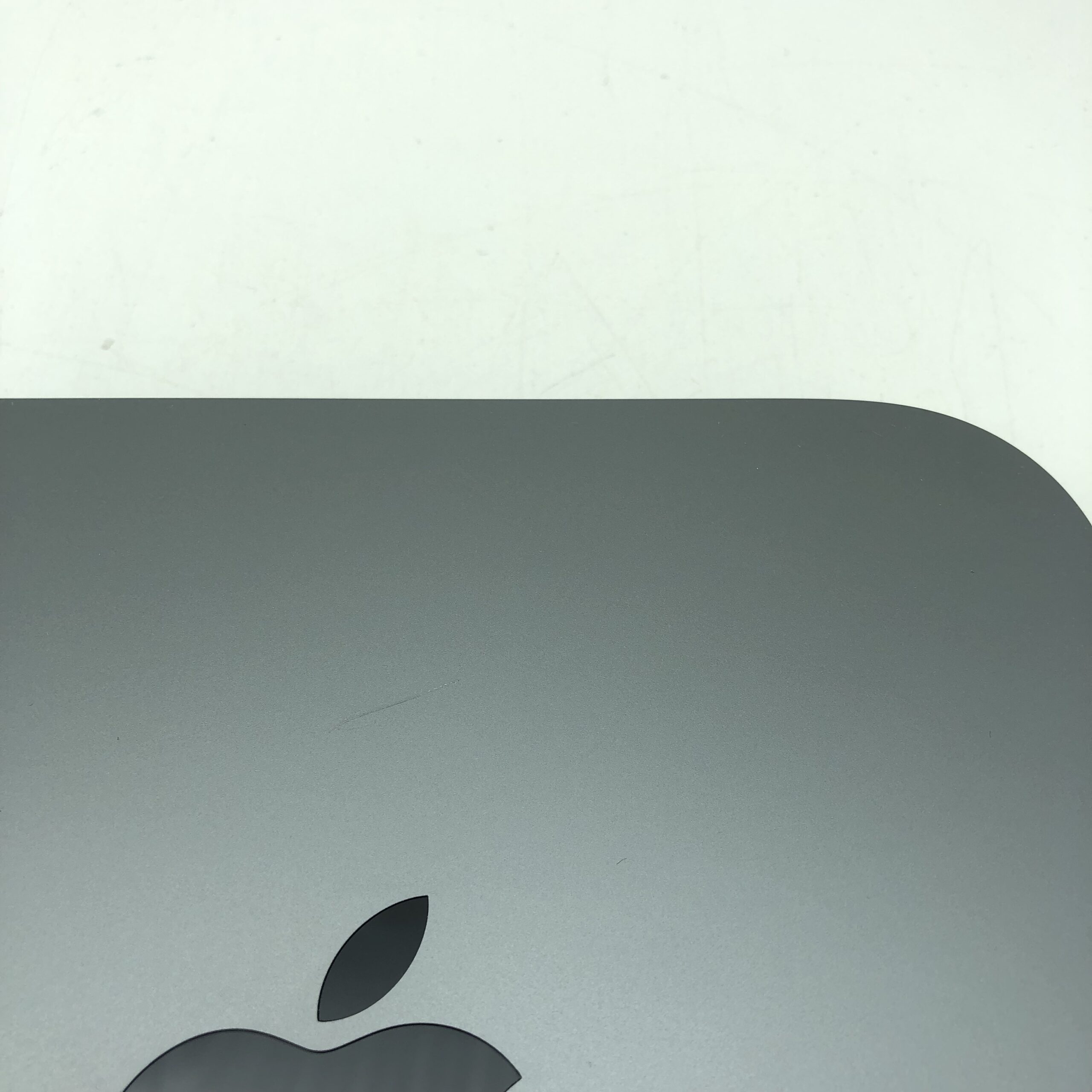 Apple Mac Mini desktop Grigio Siderale intel® Six-Core i5 3.0GHz Late 2018 (Ricondizionato) - immagine 6