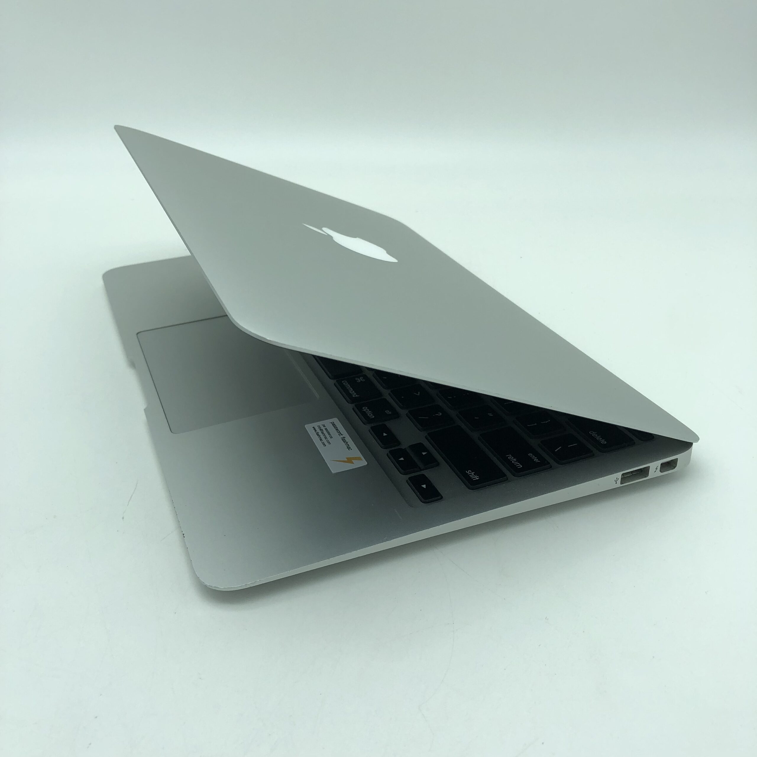 Apple MacBook Air 11.6" intel® Dual-Core i5 1.7GHz Mid 2012 (Ricondizionato) - immagine 6