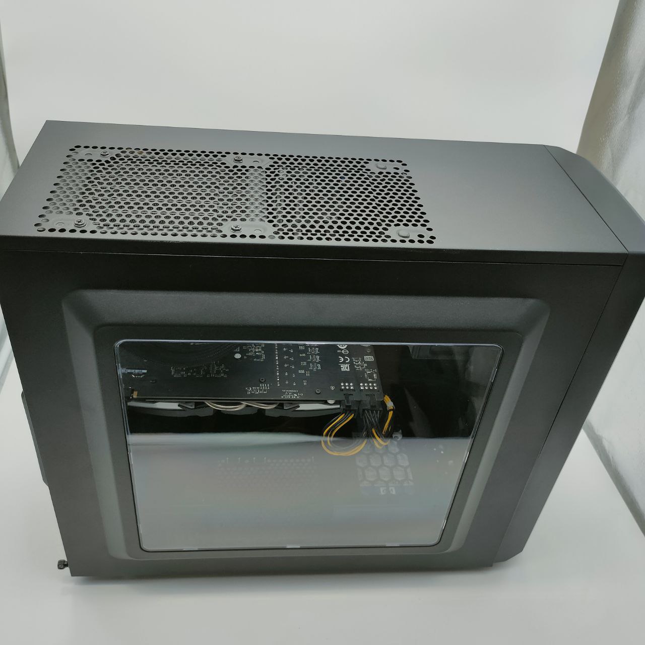 PC Gaming Ricondizionato MSI AK Rig (intel® Core i5 3.10 GHz, GTX 1070 Ti 8GB) - Windows 11 - Ottimo - immagine 2