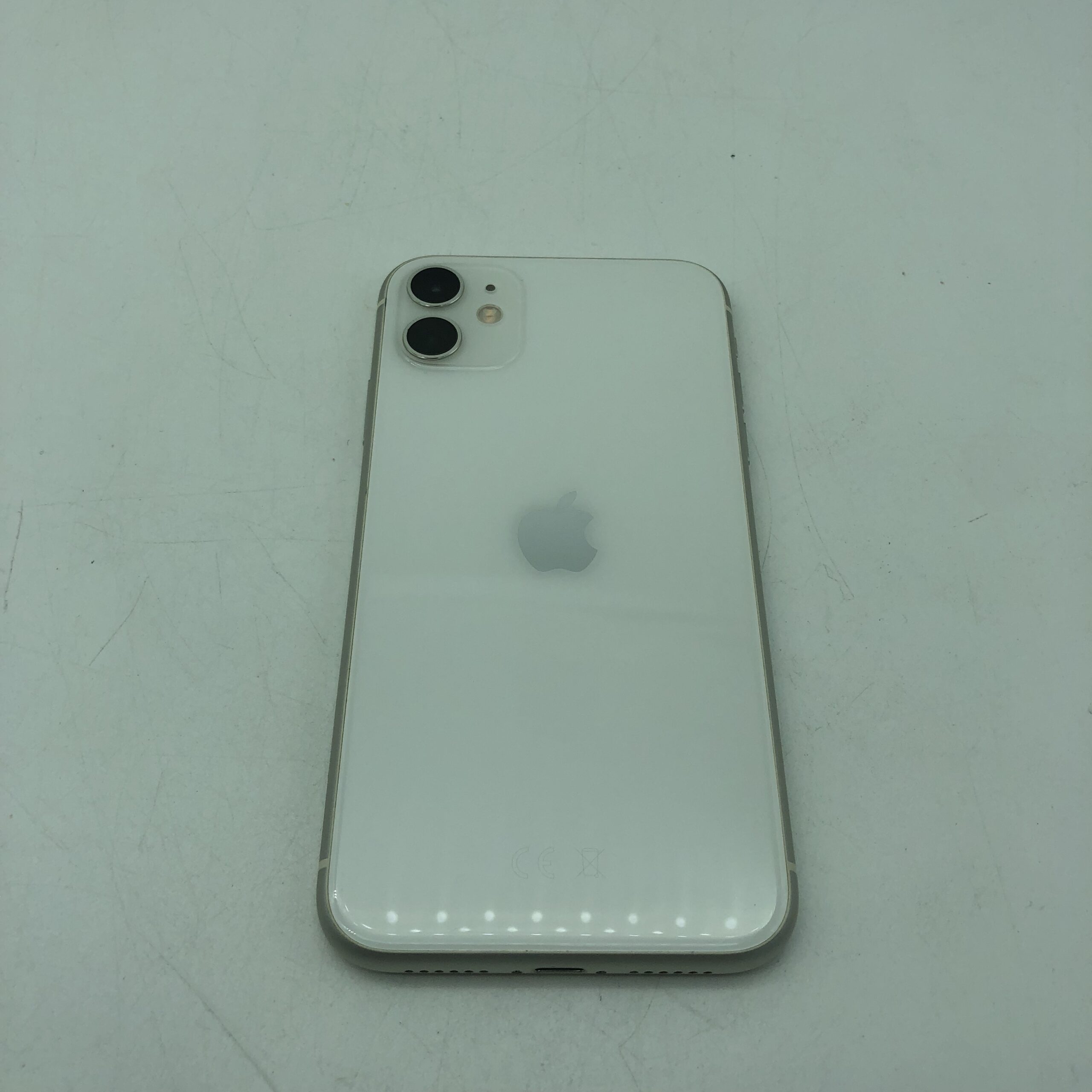 Apple iPhone 11 128GB Ricondizionato - Bianco - Ottimo - flashmac