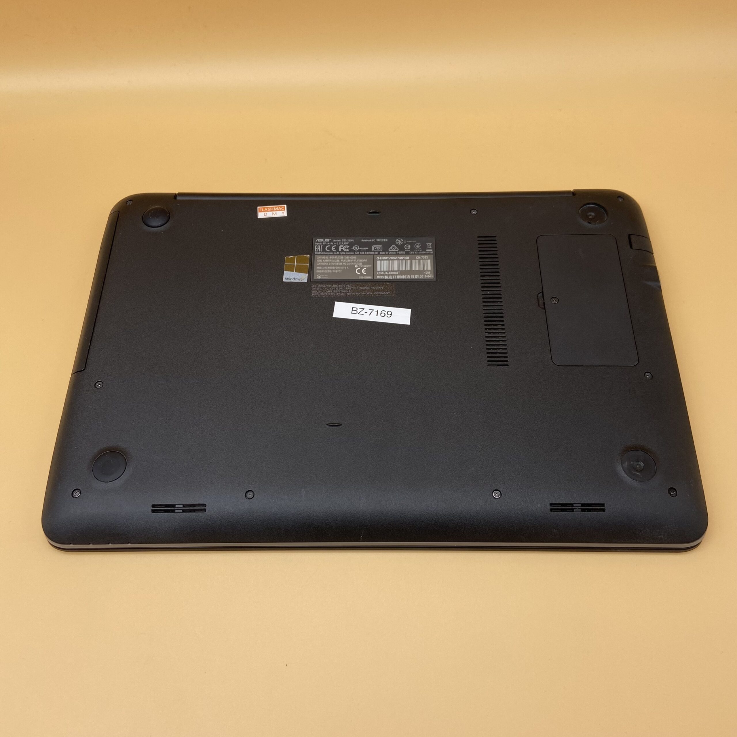 ASUS VivoBook Ricondizionato 15" (i5, 8GB, 256GB SSD) Windows 10 - Ottimo - immagine 6