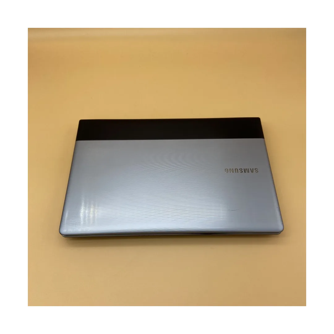 Samsung Notebook (15", i5 Dual Core, 8GB) Windows 10 - Ottimo - immagine 2