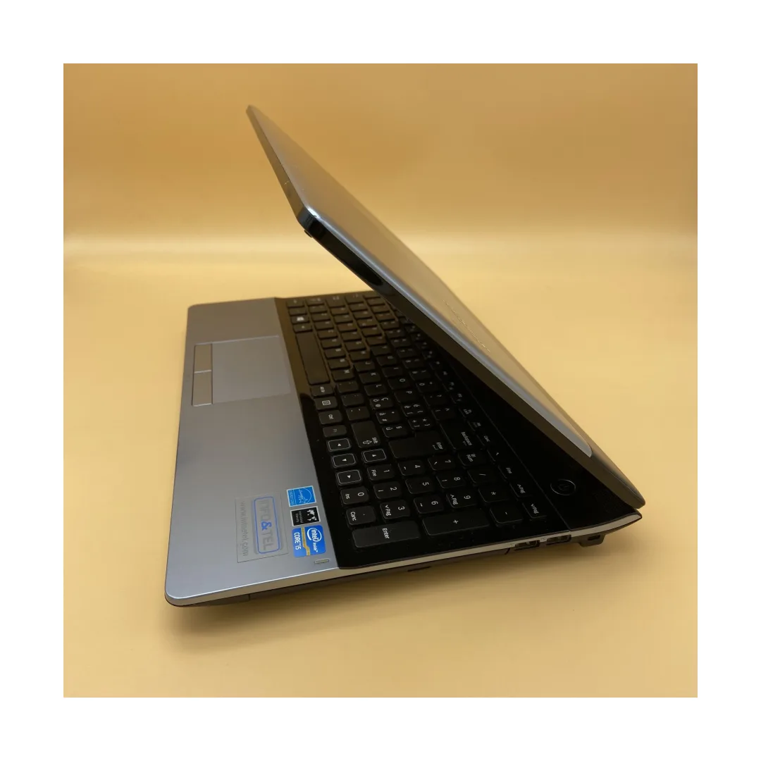 Samsung Notebook (15", i5 Dual Core, 8GB) Windows 10 - Ottimo - immagine 4