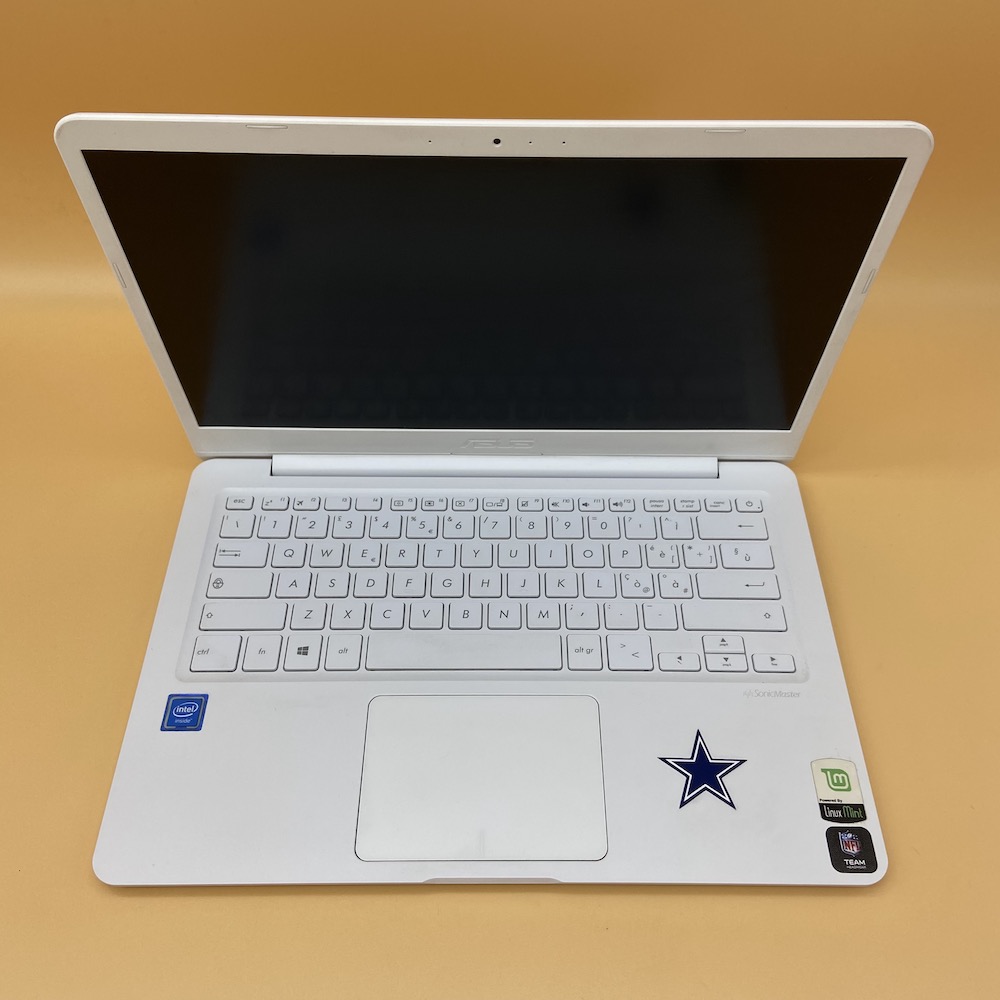 Asus Notebook Ricondizionato 14" (Intel 2-core, 4GB, 512GB SSD) Windows 10 - Ottimo - immagine 4