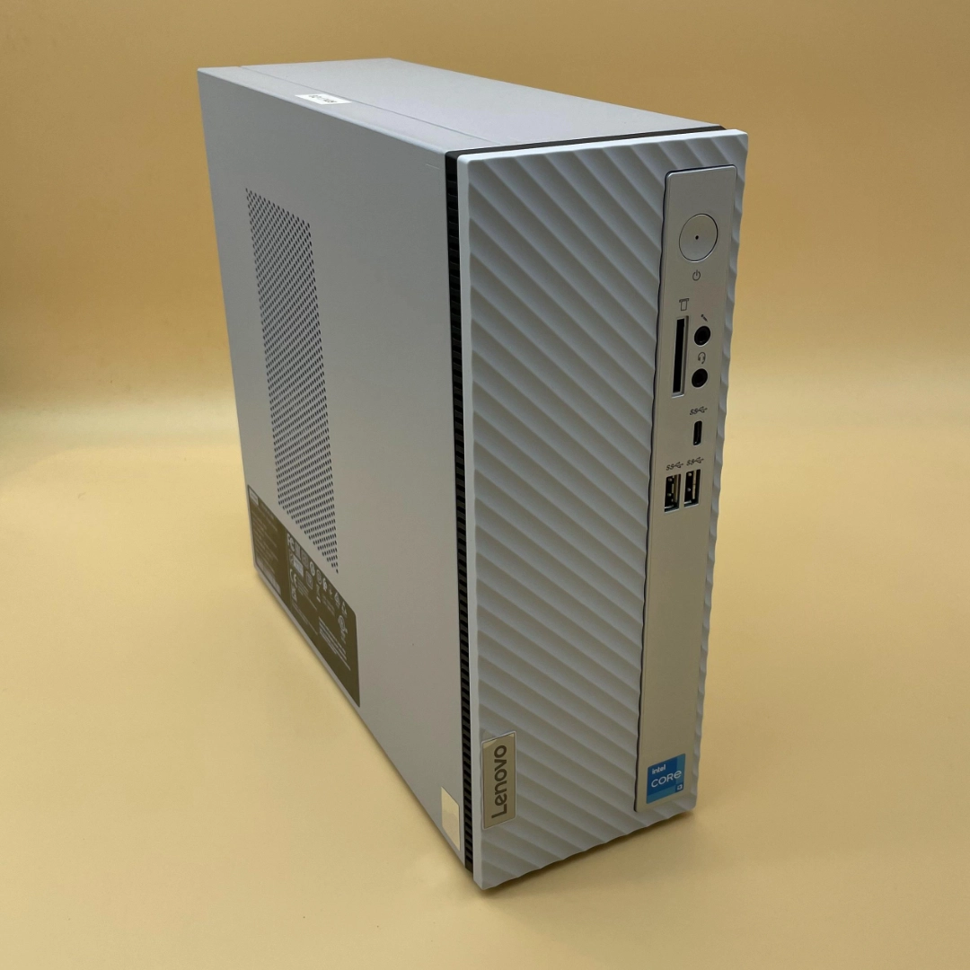 PC Desktop Lenovo IdeaCentre 3 (Intel Core i3 12100, 3.3 GHz, RAM 8 GB, 512 GB SSD) - Windows 11 - Nuovo - immagine 2