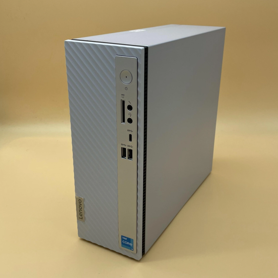 PC Desktop Lenovo IdeaCentre 3 (Intel Core i3 12100, 3.3 GHz, RAM 8 GB, 512 GB SSD) - Windows 11 - Nuovo - immagine 3