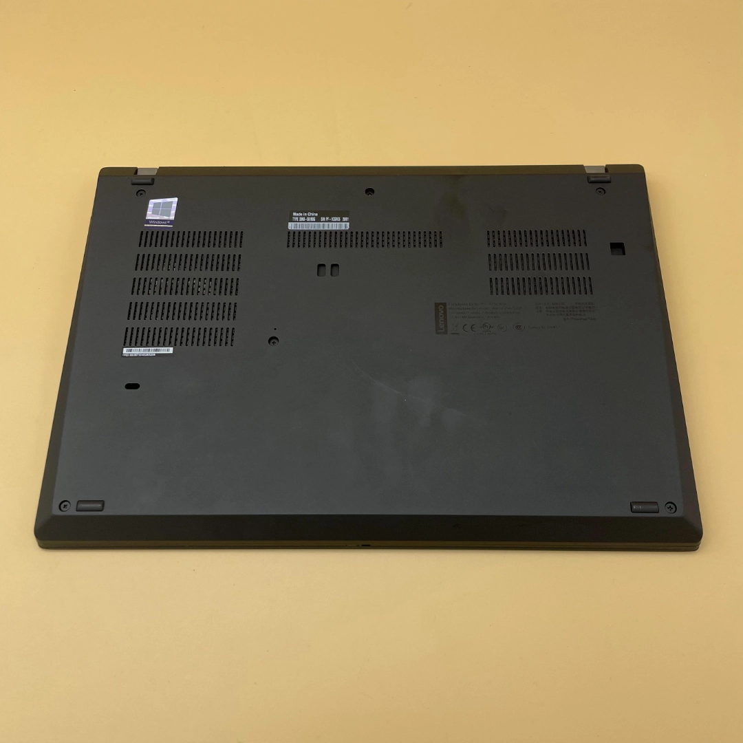 Lenovo ThinkPad T490 Ricondizionato 14" pollici (i5 Quad core, 16GB, 256GB SSD) - Ottimo - immagine 4