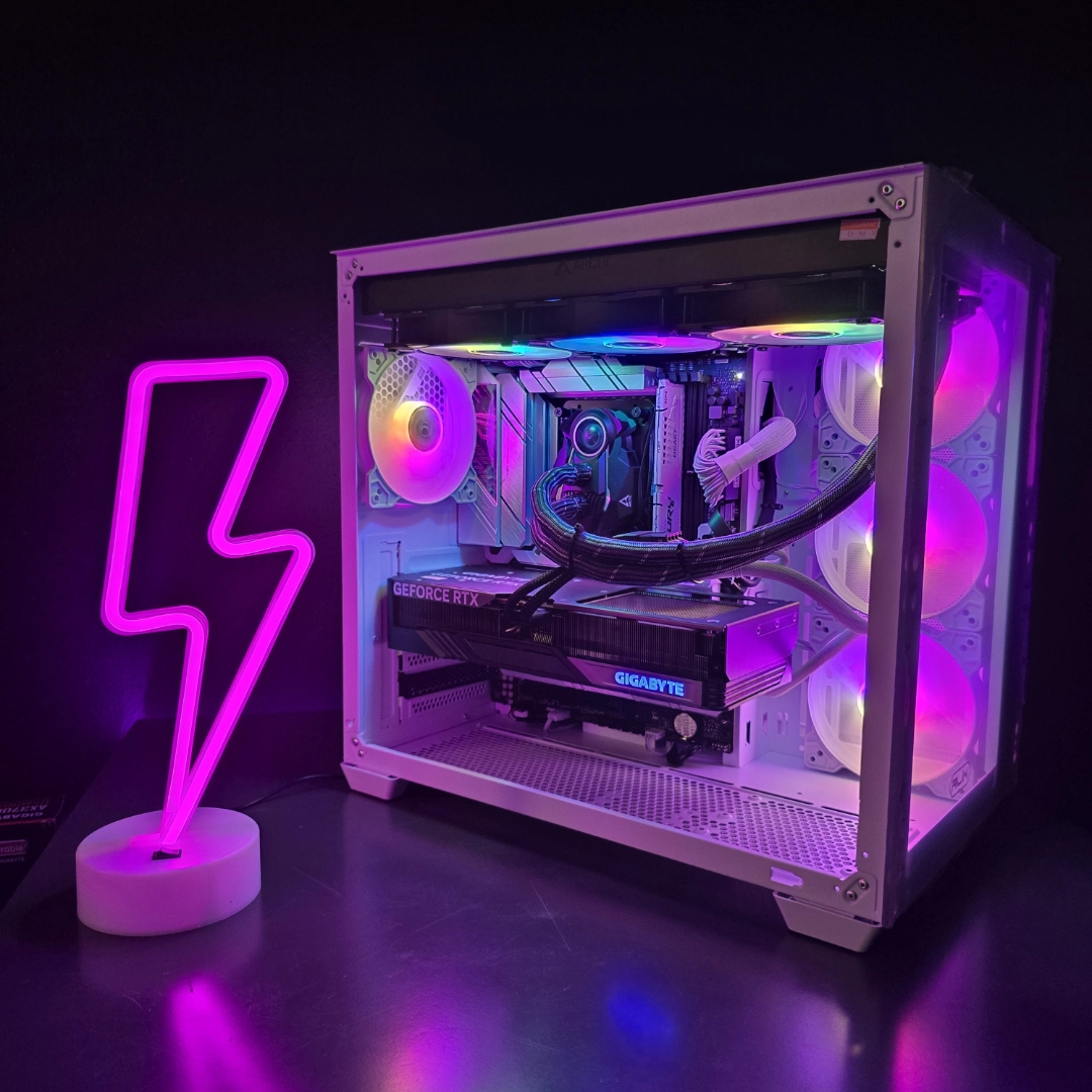 PC Gaming Ricondizionato Assemblato ROG STRIX (Ryzen 9 12-core, 32GB, RTX 4070 SUPER 12GB, 3TB) - Windows 11 - Eccellente - immagine 6