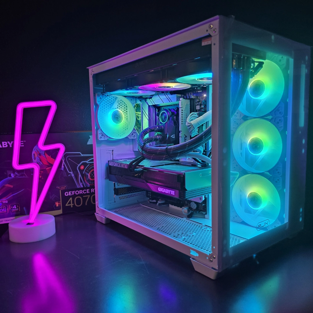 PC Gaming Ricondizionato Assemblato ROG STRIX (Ryzen 9 12-core, 32GB, RTX 4070 SUPER 12GB, 3TB) - Windows 11 - Eccellente - immagine 4