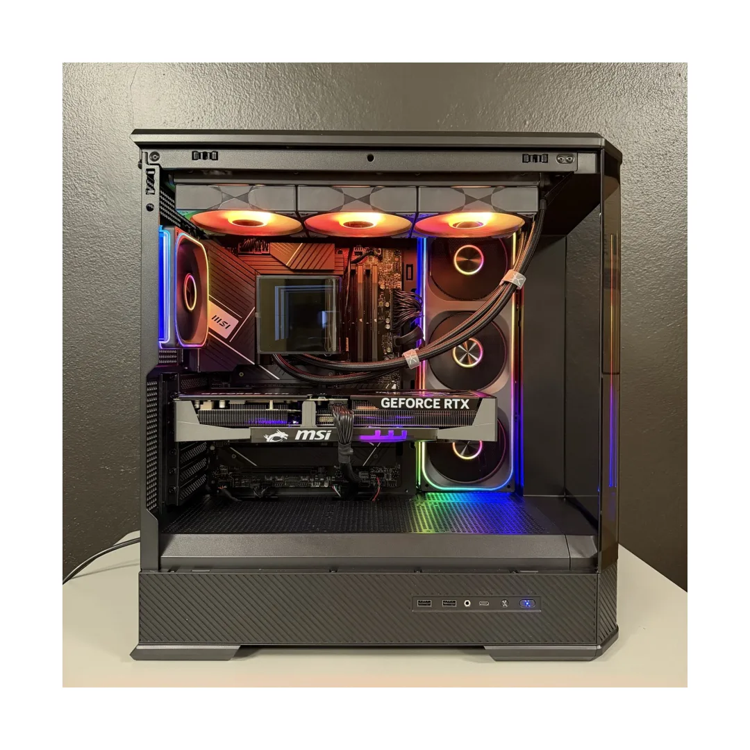 PC Gaming i9-13900K RTX 5070 Ti, foto reale